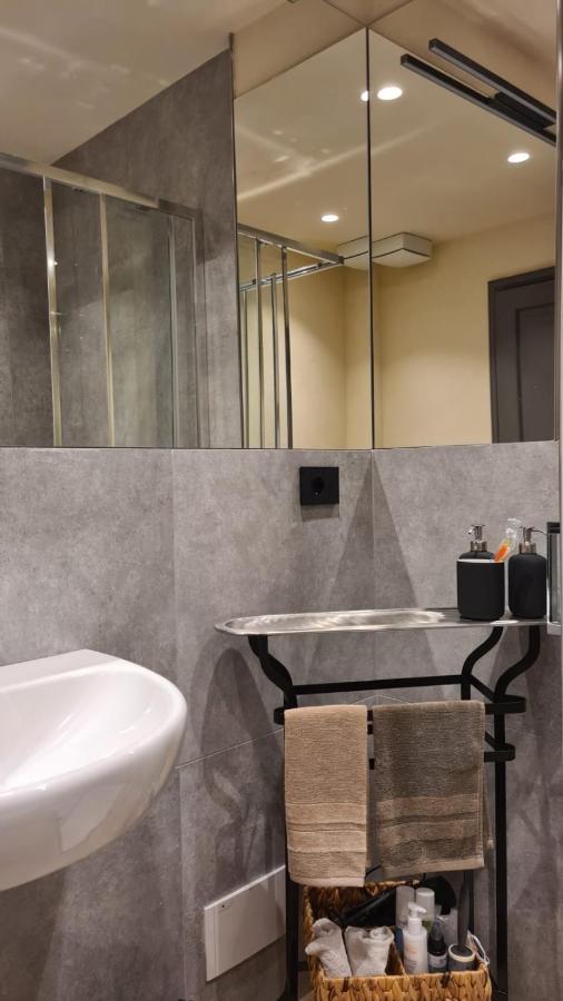 Cocooning Apartment อาร์วิแอร์ ภายนอก รูปภาพ